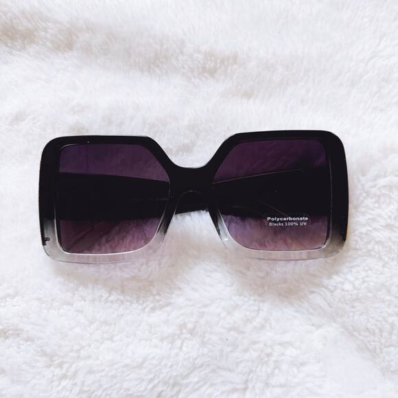 Stylens Accessories - Junia Clear Black Oversized Sunglasses